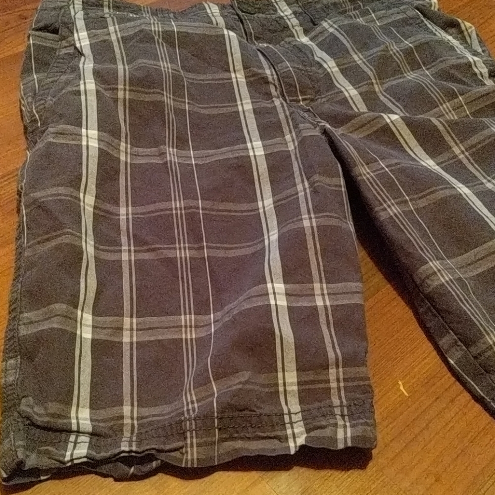 Shorts - Picture 2 of 2